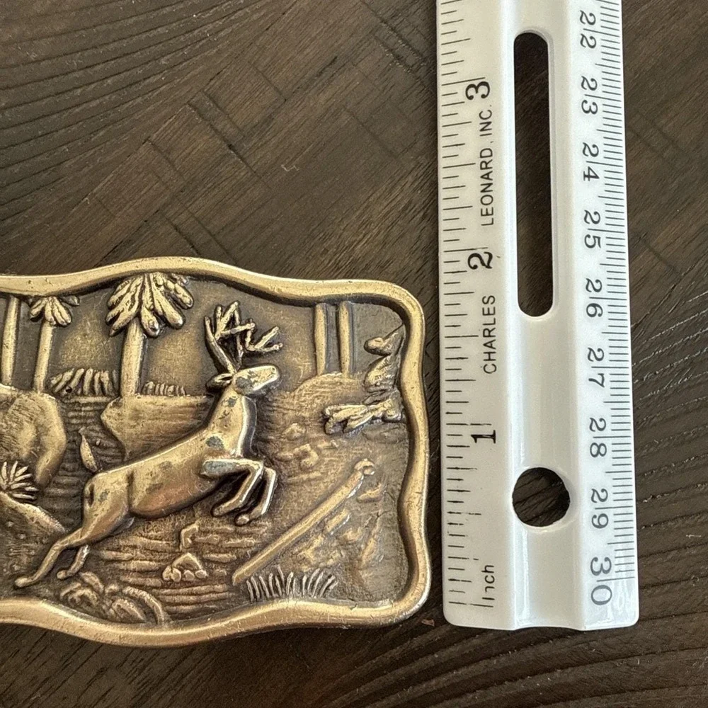 Vtg Buck‎ Deer Stag Wildlife Hunting Hunter Sportsman Solid Brass Belt Buckle